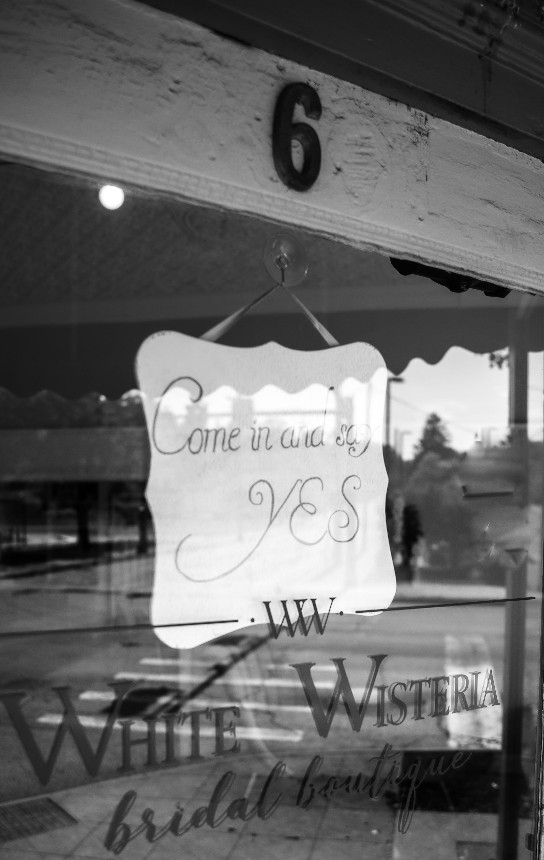 Photo of the showroom interior in black and white